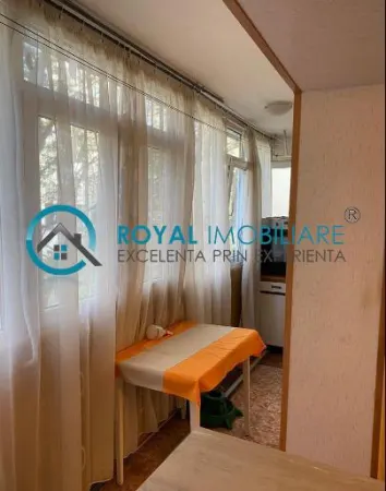 Apartament 4 camere Ploiești - poza 5