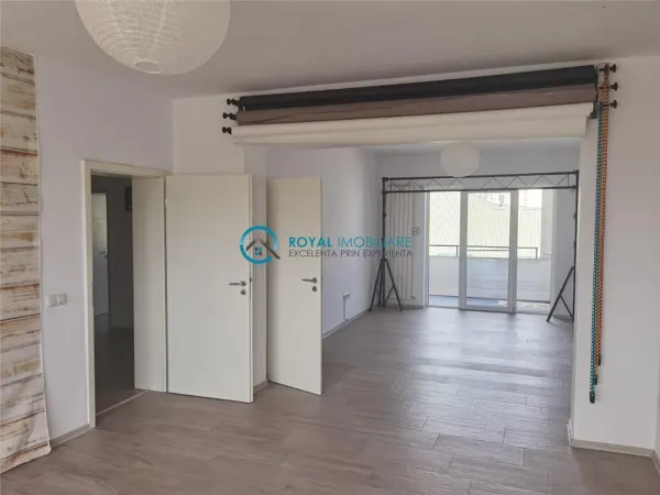 Apartament 3 camere Ploiești - poza 2