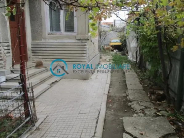 Casă 6 camere Ploiești - poza 1