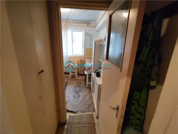 Apartament 3 camere Ploiești - poza 11