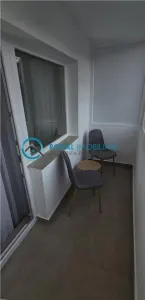 Royal Imobiliare - Inchiriere apartament 3 camere zona Malu Rosu - foto 13