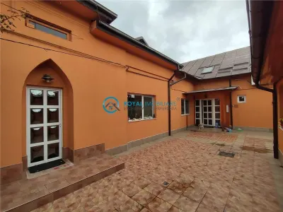 Royal Imobiliare - Vanzare Casa zona Ultracentrala - foto 3