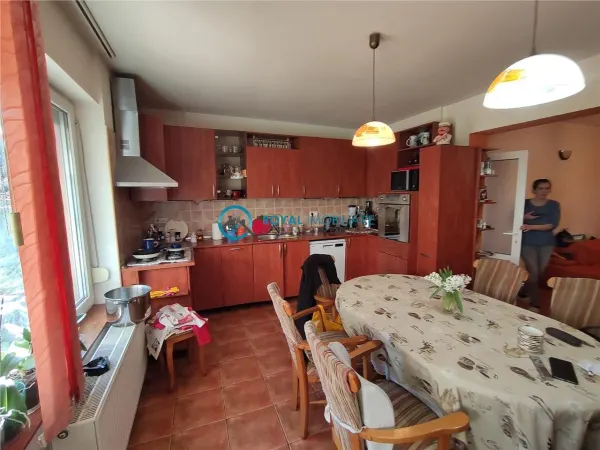 Casă 7 camere Ploiești - poza 8