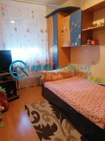 Apartament 3 camere Ploiești - poza 4