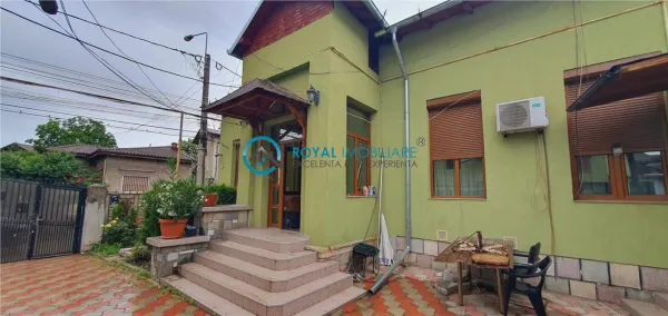 Casă 9 camere Ploiești - poza 1