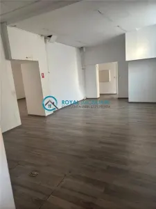 Royal Imobiliare-Inchiriere Spatiu Comercial Zona Ultracentrala - foto 2