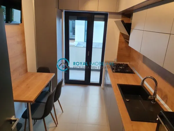 Apartament 3 camere Ploiești - poza 14