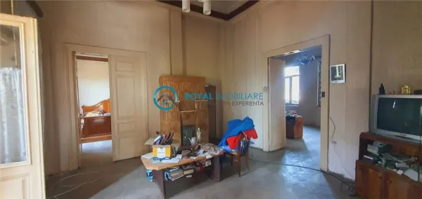 Casă 13 camere Ploiești - poza 6
