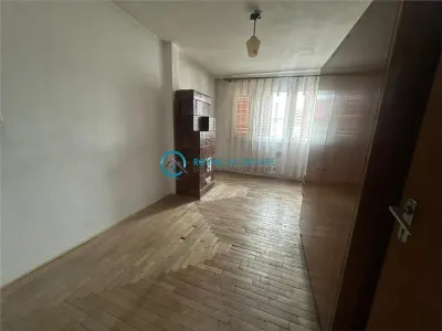 Royal Imobiliare - Vanzare casa in zona Ultracentral - foto 6