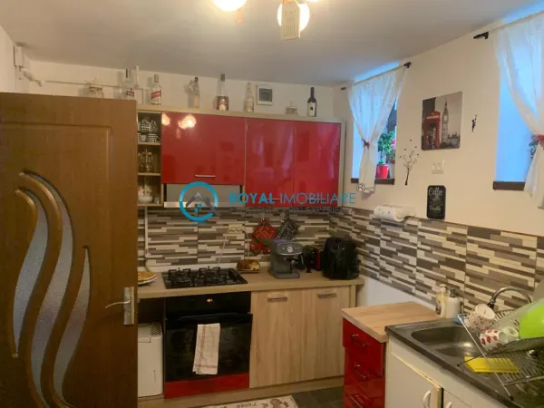 Casă 10 camere Ploiești - poza 6