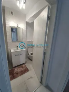 Royal Imobiliare-Inchiriere Apartament 2 Camere Zona Albert - foto 8