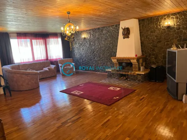Casă 7 camere Azuga - poza 1