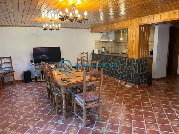 Casă 7 camere Azuga - poza 3