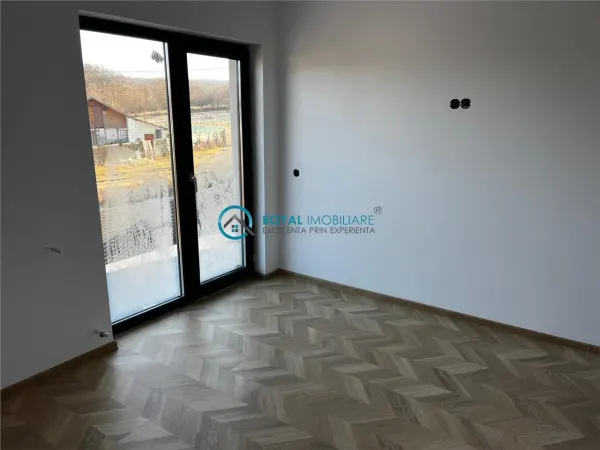 Casă 4 camere Gageni - poza 17