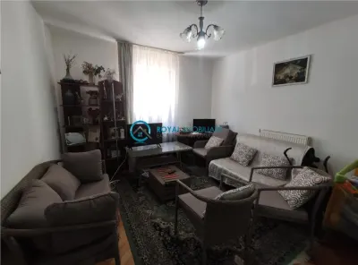 Royal Imobiliare - Vanzare Vila zona Republicii - foto 12