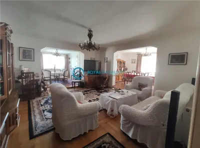 Royal Imobiliare - Vanzare Vila zona Republicii - foto 14
