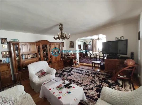 Casă 13 camere Ploiești - poza 15