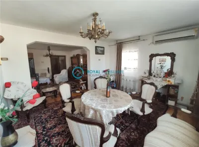 Royal Imobiliare - Vanzare Vila zona Republicii - foto 16