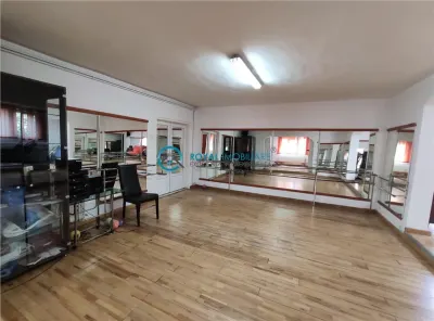 Royal Imobiliare - Inchiriere Vila zona Republicii - foto 4