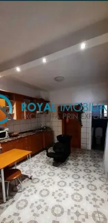 Apartament 3 camere Ploiești - poza 4