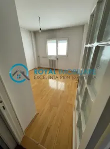 Royal Imobiliare - Vanzare Apartament zona Democratiei - foto 4