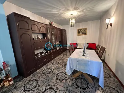 Royal Imobiliare - Vanzare vila P+1+M zona Romana - foto 4