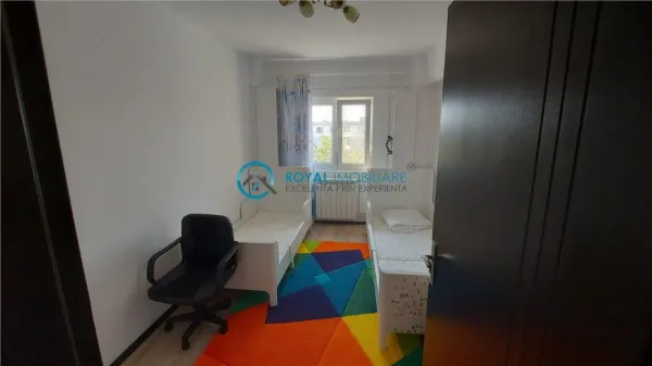 Apartament 3 camere Ploiești - poza 6