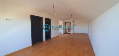 Royal Imobiliare-Vanzare Apartament 2 Camere Zona Albert - foto 5