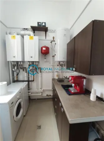 Casă 9 camere Ploiești - poza 24