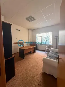 Royal Imobiliare - Vanzare Spatiu Birouri Zona Democratiei - foto 10