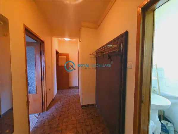 Apartament 4 camere Ploiești - poza 17