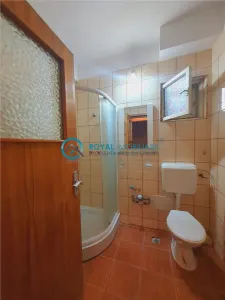 Royal Imobiliare - Vanzare apartament 4 camere zona B-dul Castanilor - foto 18