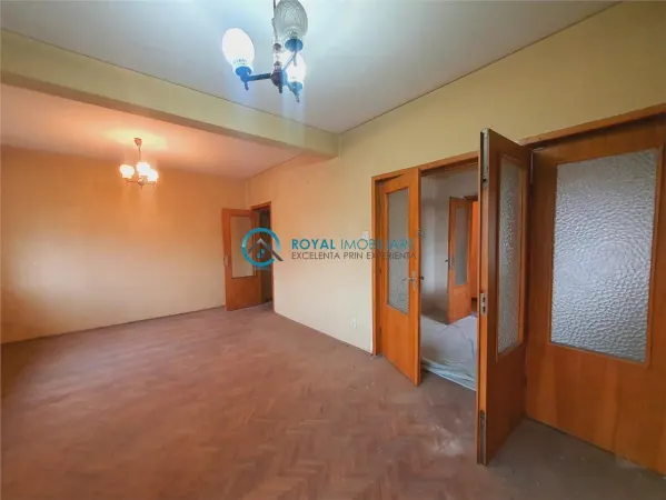 Apartament 4 camere Ploiești - poza 8