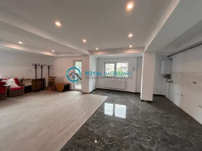 Royal Imobiliare - Vanzare Apartament bloc nou zona Democratiei - foto 2