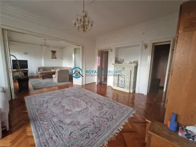 Royal Imobiliare-Inchiriere Vila Zona Centrala - foto 3