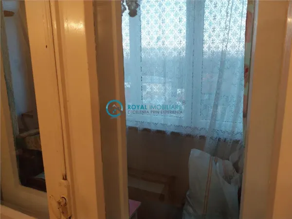 Apartament 4 camere Ploiești - poza 12
