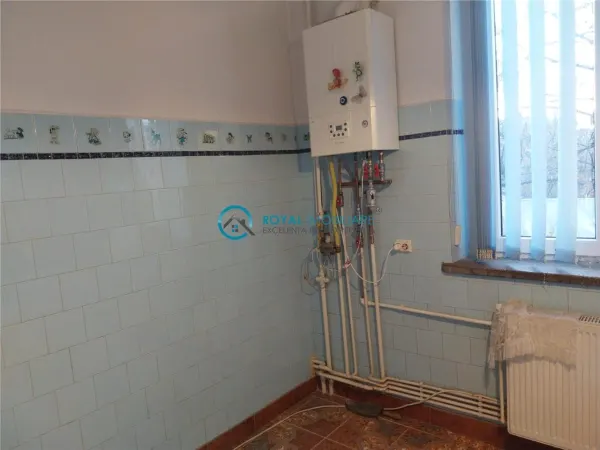 Apartament 4 camere Ploiești - poza 9