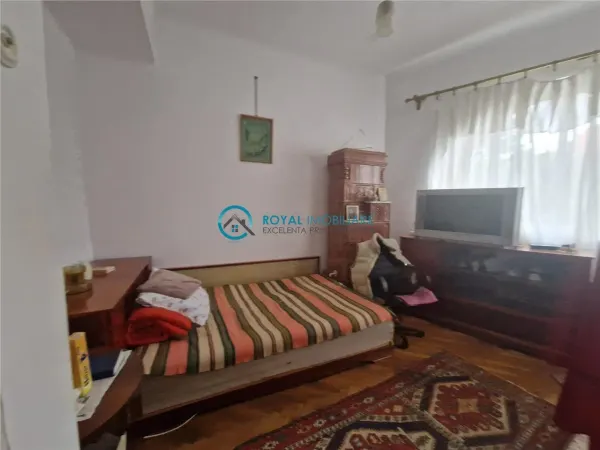 Casă 7 camere Ploiești - poza 19