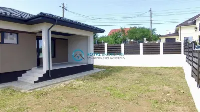 Royal Imobiliare-Vanzare Casa Zona Paulesti - foto 3