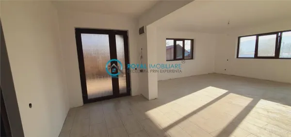Casă 6 camere Urlati - poza 9