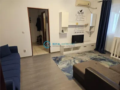 Royal Imobiliare-Vanzare Apartament 2 camere Zona Nord - foto 2