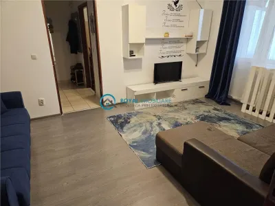 Royal Imobiliare-Vanzare Apartament 2 camere Zona Nord - foto 3