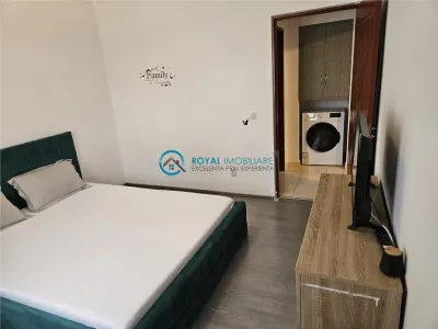 Royal Imobiliare-Vanzare Apartament 2 camere Zona Nord - foto 6