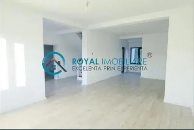Royal Imobiliare - Vanzare Vila Strejnicu - foto 2