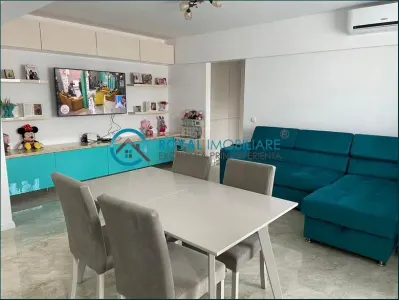 Royal Imobiliare-Vanzare Apartament 2 Camere Zona Ultracentrala - foto 2