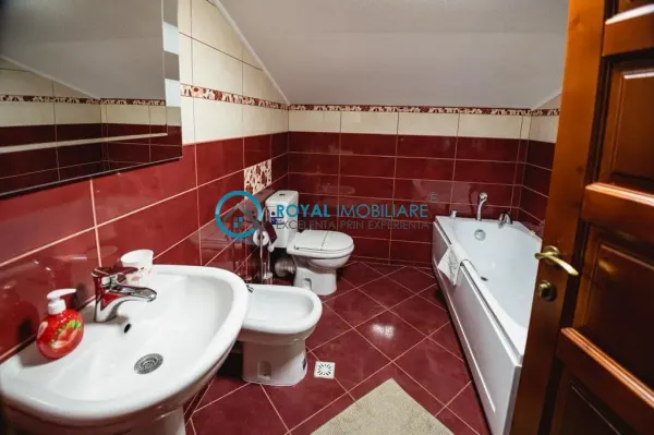 Casă 5 camere Predeal - poza 12
