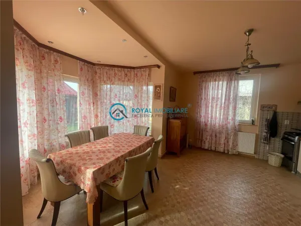 Casă 6 camere Aricestii Rahtivani - poza 20