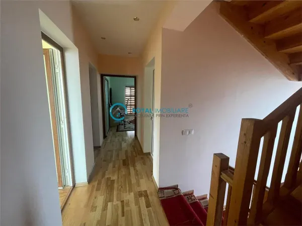 Casă 6 camere Aricestii Rahtivani - poza 22