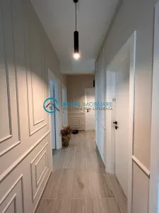 Royal Imobiliare-Inchiriere Apartament 3 camere-Albert - foto 11