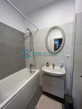 Apartament 3 camere Ploiești - poza 12